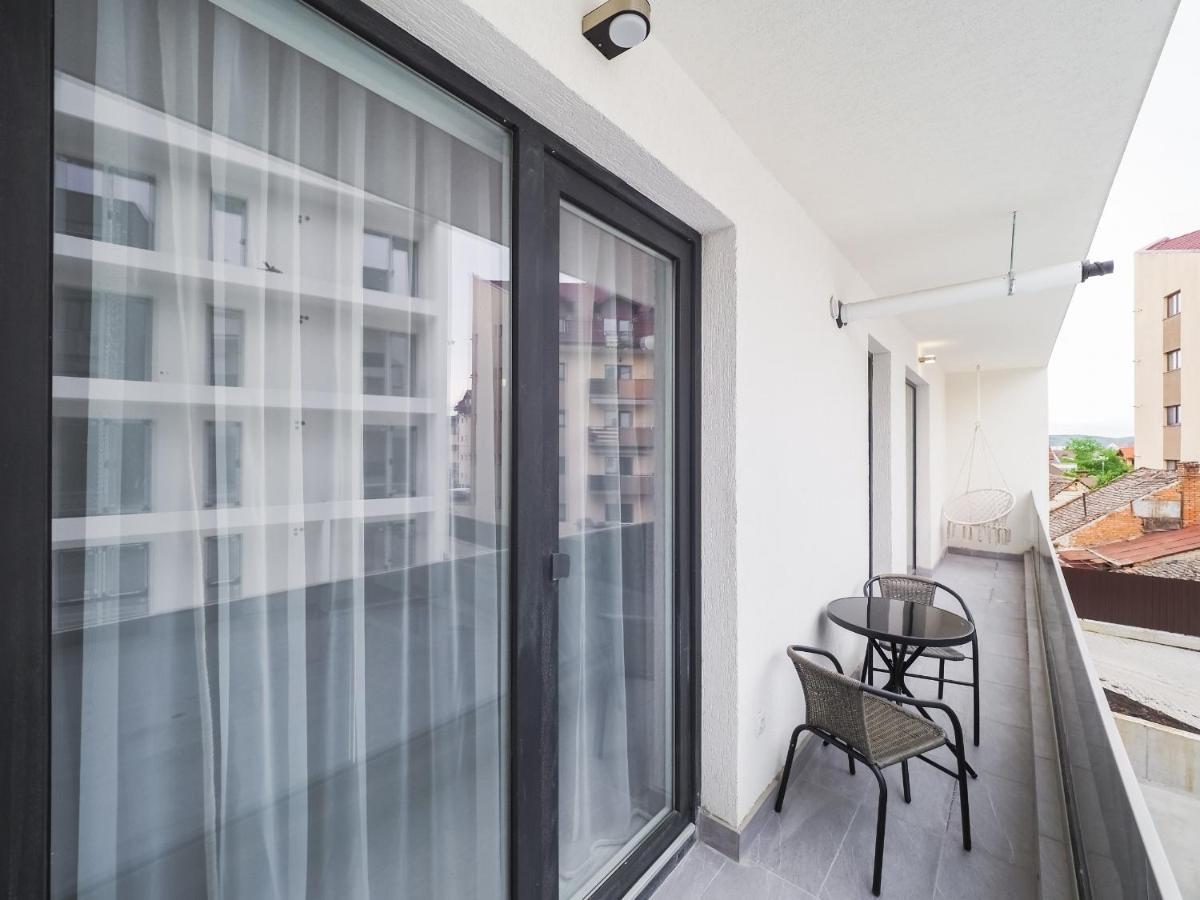 Bohemian Bliss Apartment Sibiu Luaran gambar